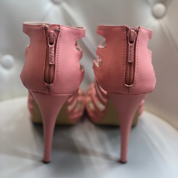 Michael Antonio “Thorstein” Strappy Dress Sandal - Picture 2 of 3